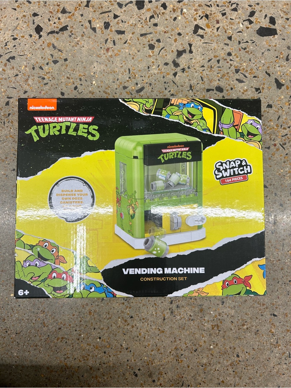 Teenage Mutant Ninja Turtles Green Vending Machine build set